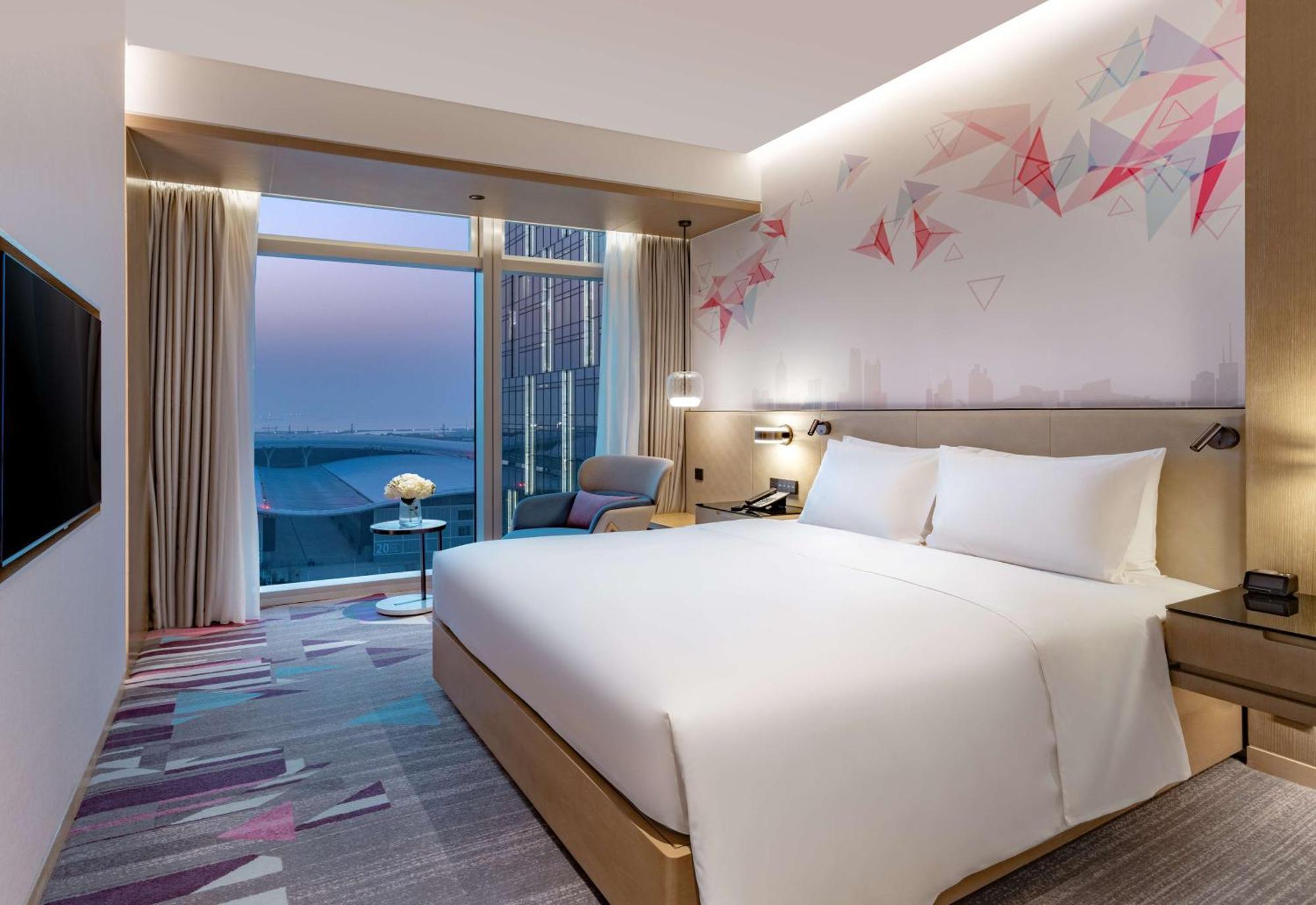 Hilton Garden Inn Shenzhen World Exhibition & Convention Center Экстерьер фото