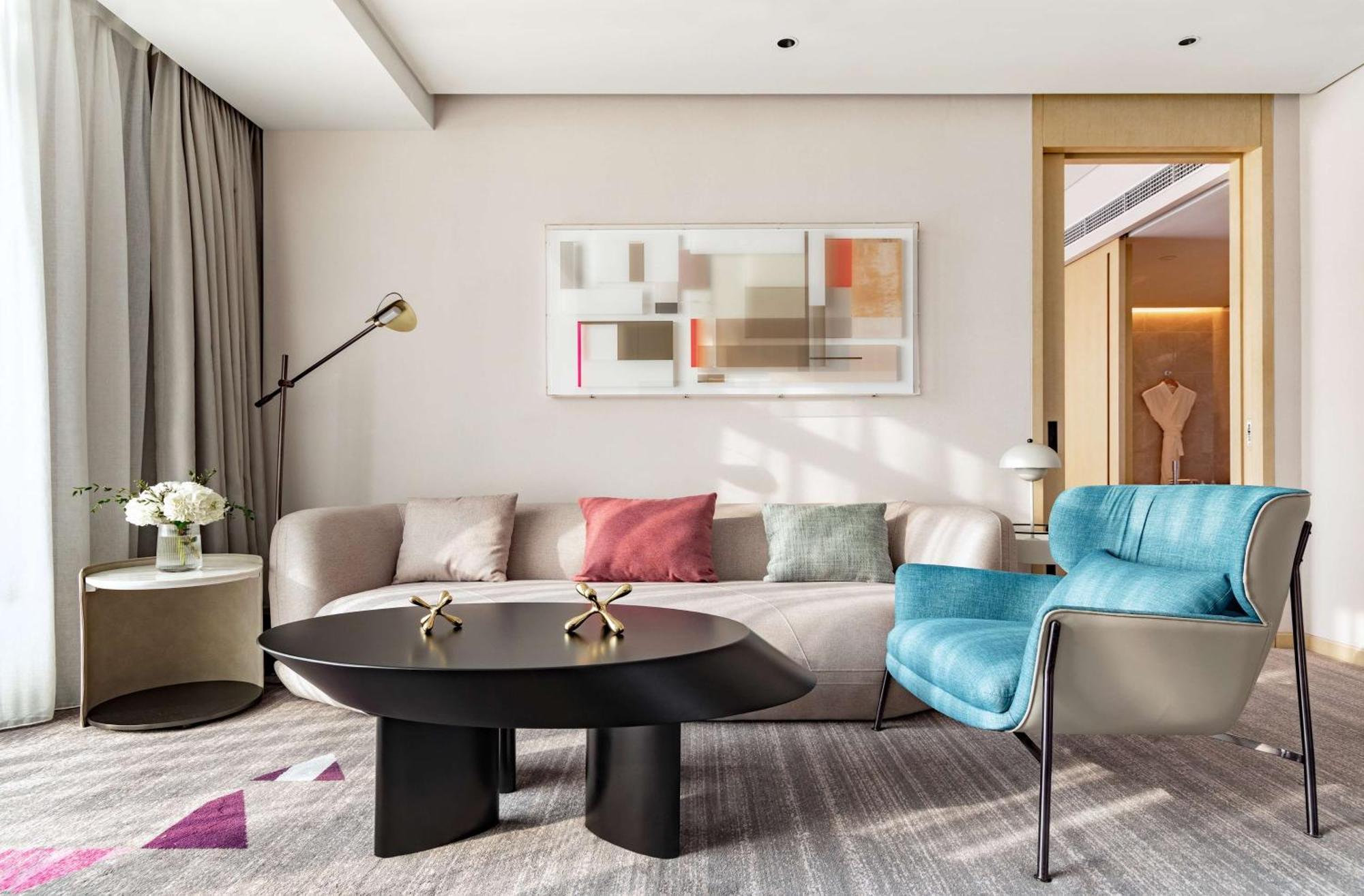 Hilton Garden Inn Shenzhen World Exhibition & Convention Center Экстерьер фото